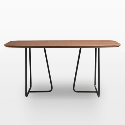 Mesa de comedor de madera reclamada nórdica fijada para el capítulo del hierro 4