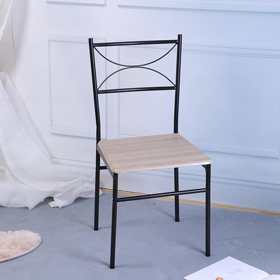 Metal apilable comercial de madera de Chiavari que cena la silla para el restaurante de la sala de estar