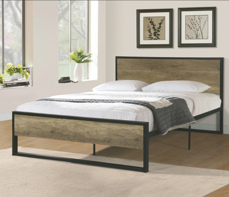 Marco del mismo tamaño de la cama del hierro de los muebles de madera del metal de Roydom con el cabecero de madera